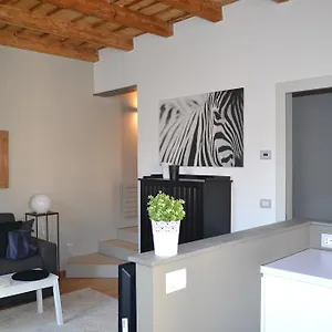 Porta 22 Charme&relax Apartamento