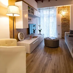 Carrara Deluxe Apartamento